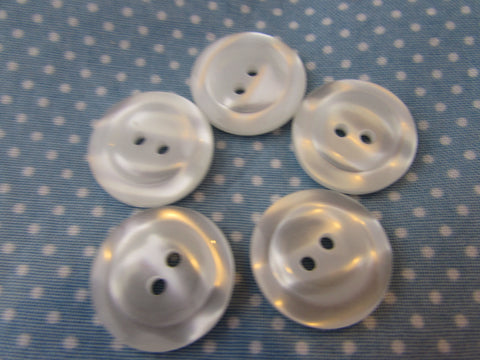 20mm Round White High Gloss Lipped Coat Buttons - Premium Buttons from Smart as a button - Just £0.45! Shop now at Smart as a button