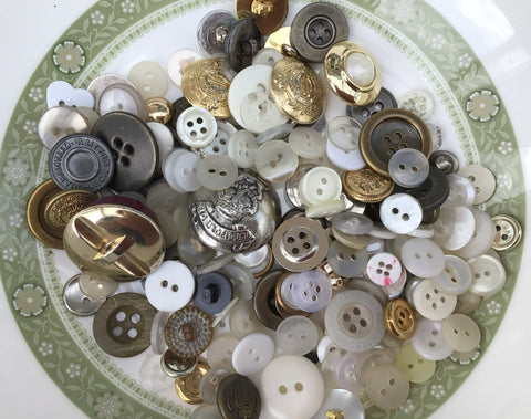 75g Vintage and Pre loved Buttons in Creams, Gold and Silver Assortment 3