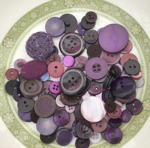 50g Purple and Lilac Assorted Vintage and Pre loved buttons
