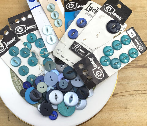 Assorted Blue Fisheye Buttons Pack of 83 - Vintage Preloved Buttons