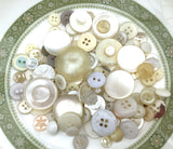 50g Assortment 1 Ivory and creams Vintage Buttons