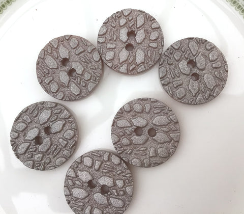 Pack of 6 Lilac Buttons Vintage Pre Loved Buttons