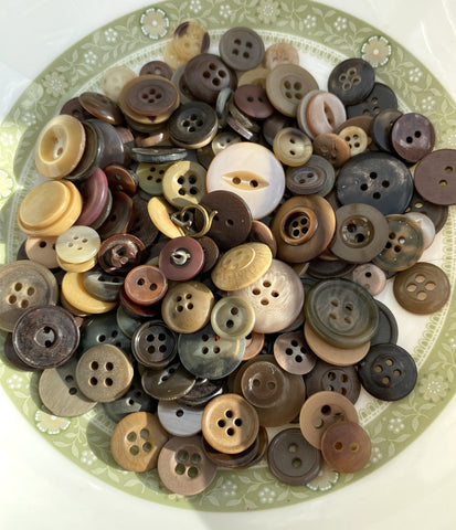 Vintage Brown Pre Loved Buttons Assortment 5