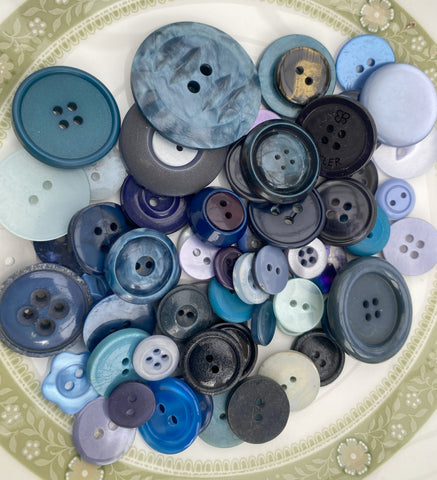 50g Vintage Pre Loved Blue Assorted 4