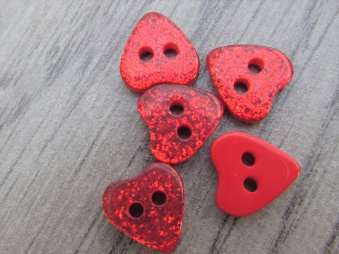 10mm Red Glitter Heart Buttons