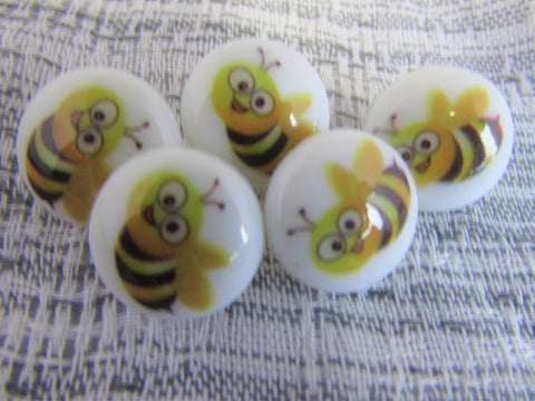 Round Bumble Bee Buttons